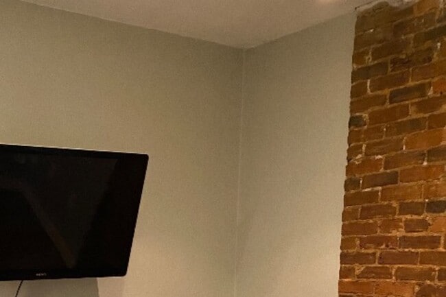 Photo - 341 W 3rd St Unit 1