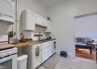 Photo - 302 N Lime St Unit 2