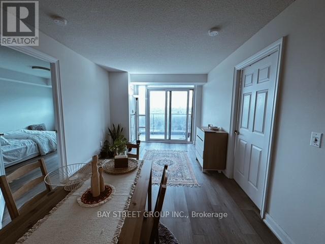 Photo - 15 Greenview Ave Unit 1111