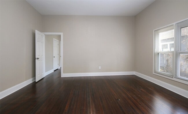 Photo - 4445 Rusk St Unit 2