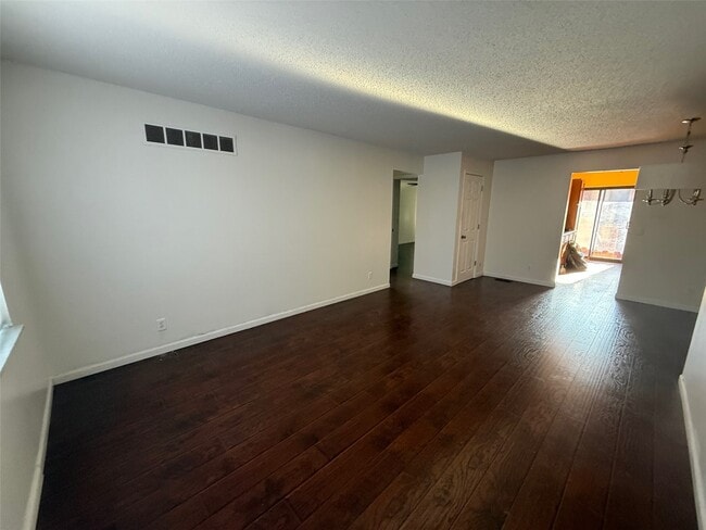 Photo - 7925 Royal Arms Ct Unit 1