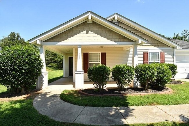 Building Photo - 118 Peterborough Dr