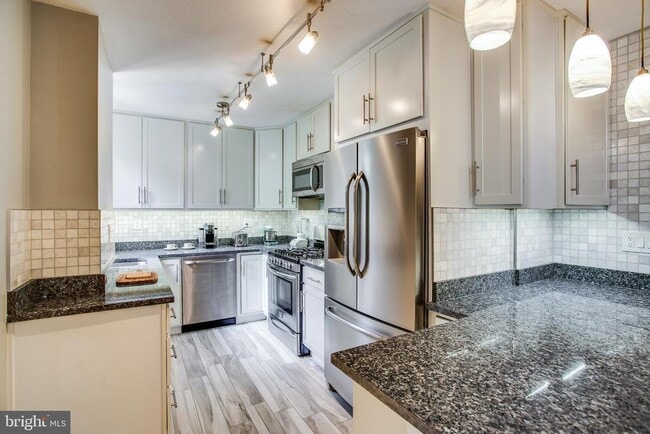 Photo - 2201 L St NW Unit 500