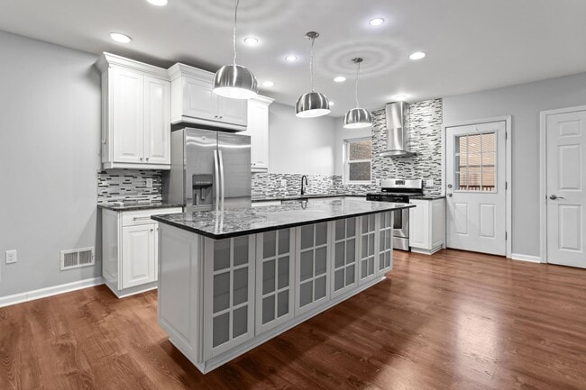 Photo - 5260 Butler St Unidad 5260 Butler Street 2