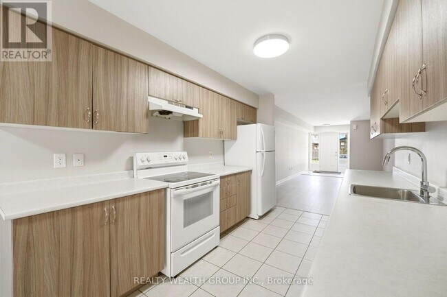 Photo - 60 Parrotta Dr