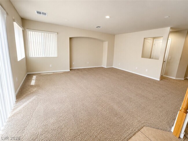 Photo - 409 Orchid Oasis Ave