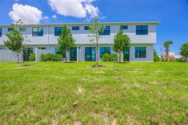 Photo - 7064 Channing Ave