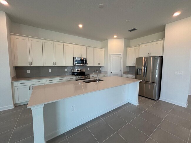 Photo - 5996 Shavasana Rd