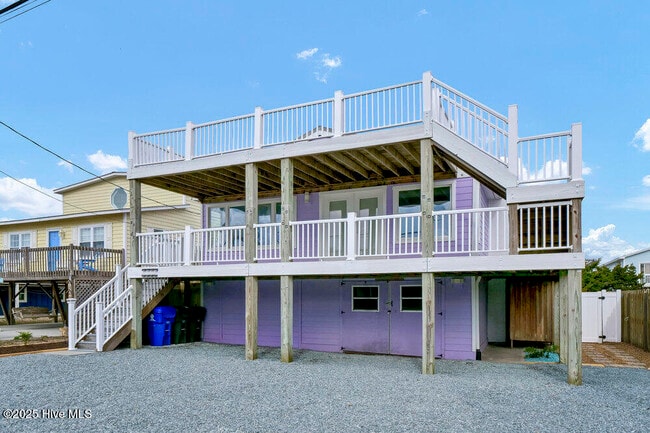 Photo - 1207 N Topsail Dr