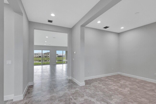 Photo - 5134 Liberty Ln