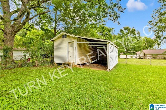 Photo - 521 Crumly Chapel Rd