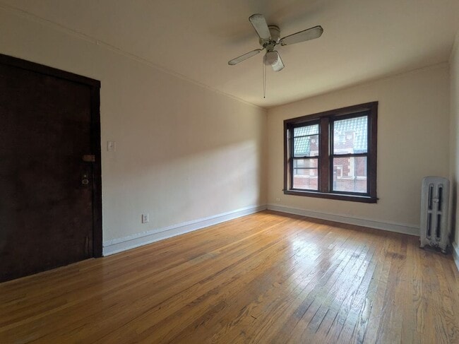 Building Photo - 2700 N Spaulding Ave