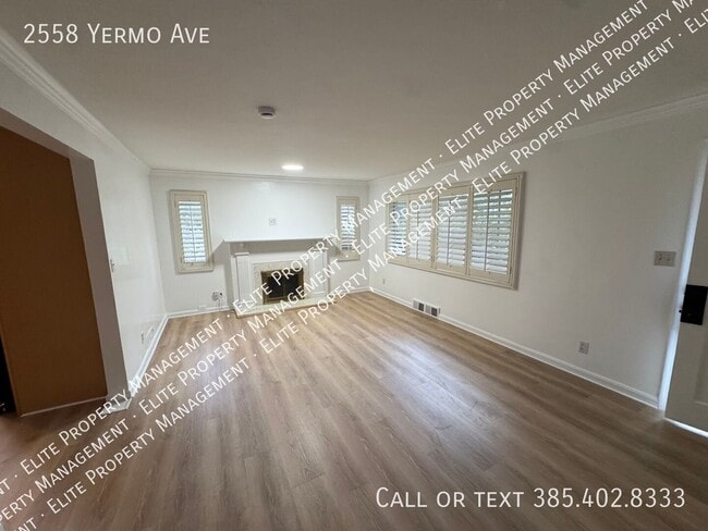 2558 Yermo Ave