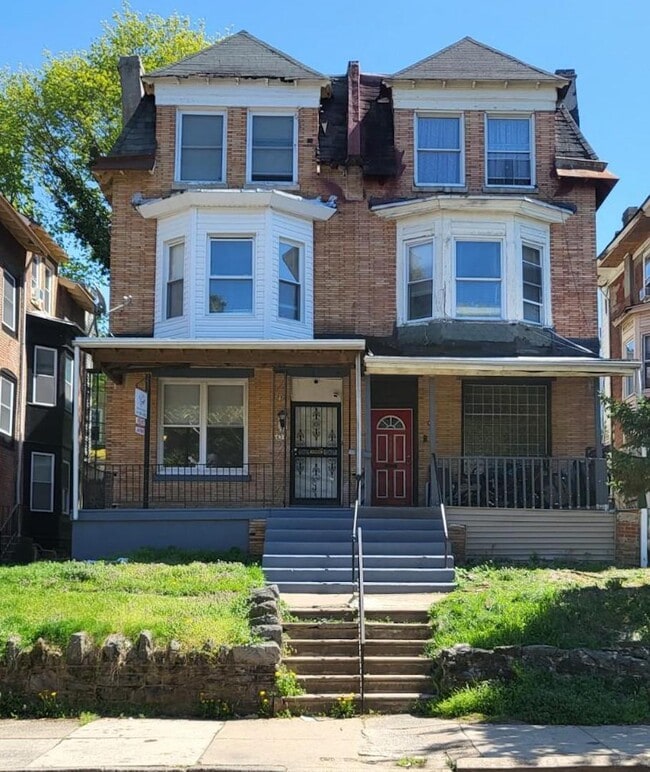 432 W Bringhurst St Unit 3rd Floor