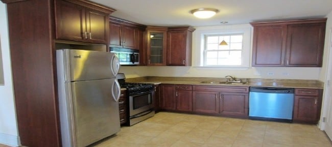 Photo - Summerdale Court