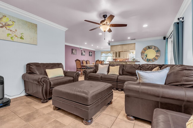 Photo - 9720 Blandwood Rd