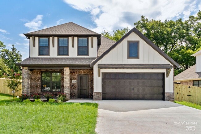Building Photo - 2196 N Woodlark Ln Rental