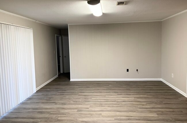 Photo - 41 Maple Ave