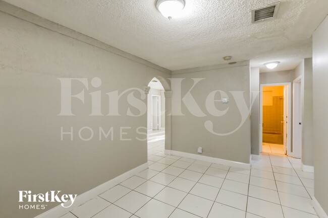 Photo - 1389 SW 24th Ave