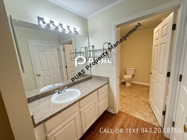 Photo - 1557 Blaze Ln