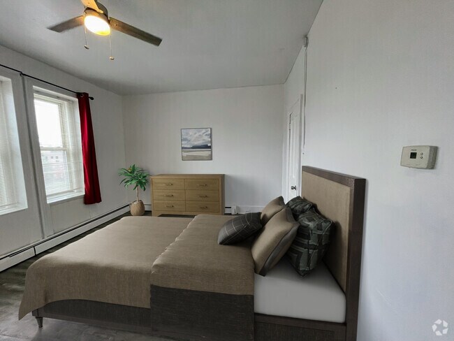 Building Photo - 1313 W Allegheny Ave Unit 3F Rental