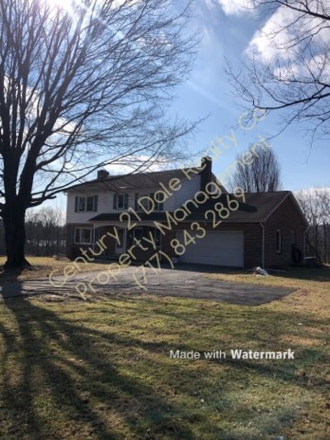 Photo - Very Large 3 BR House in North Eastern School District