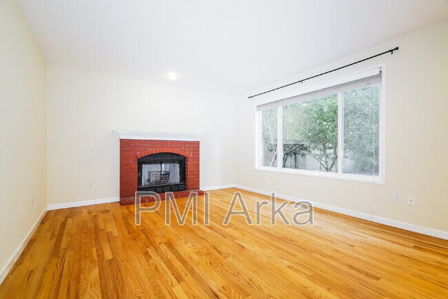 Photo - 2451 238th Pl NE
