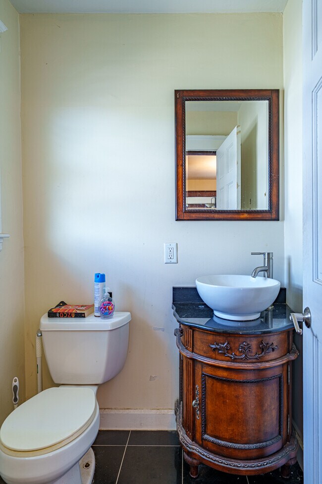 Photo - 8 Niles St Unit 2D