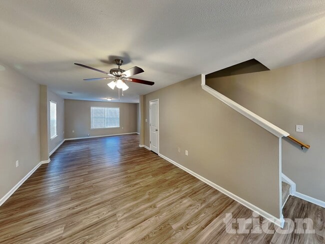 Photo - 3707 Alexander Forest Dr