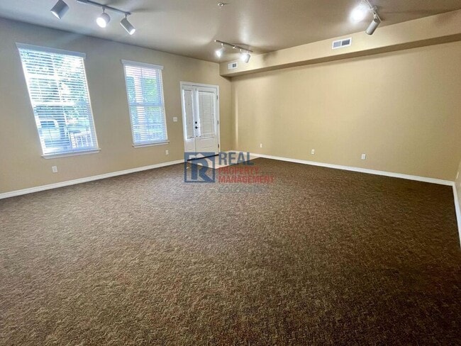 Photo - 906 S Weber St