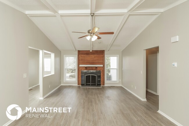 Photo - 2705 New Garden Rd E