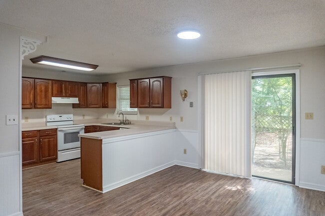Photo - 1409 Lehigh Dr