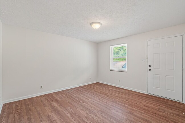 Photo - 476 E Red Bud Rd