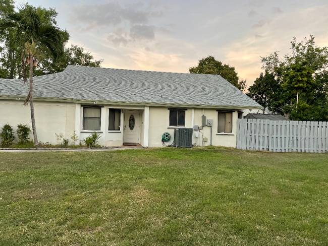 Photo - 308 Bishop Rd