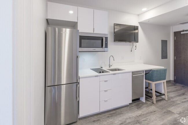 Studio - 350 SF