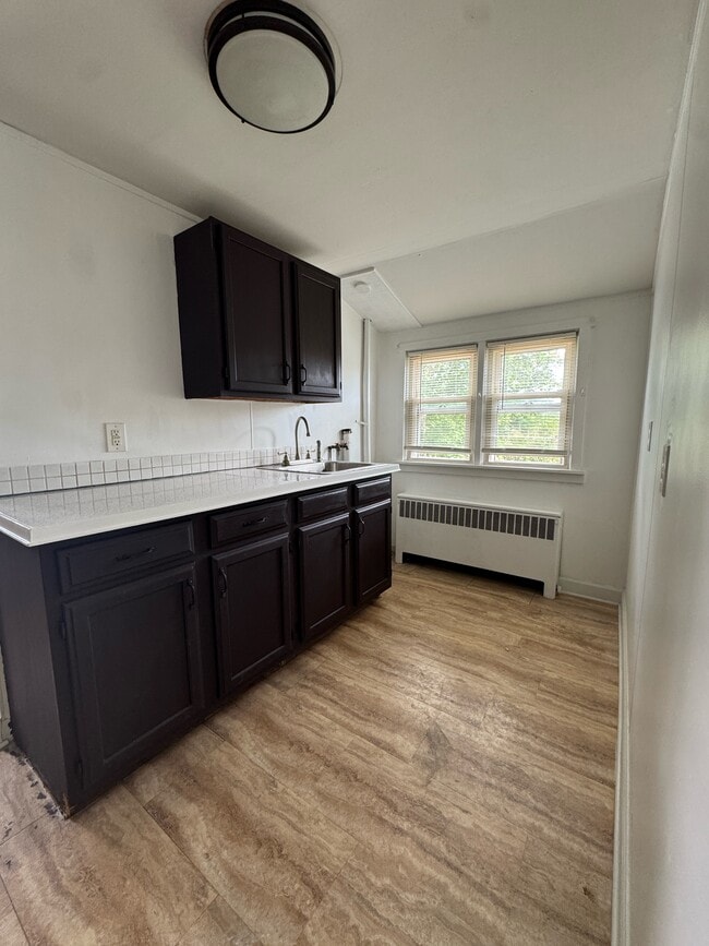 Photo - 1316 Maple Ave Unit B