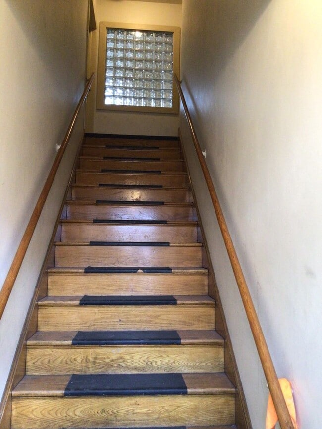 Photo - 87 W King St Unidad Apt B