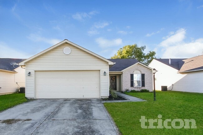 1424 Round Lake Rd