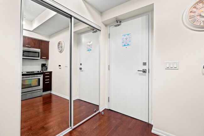 Photo - 832 Bay St. Unité SI ID1353189P