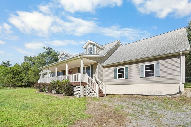 Photo - 3352 Mahlon Moore Rd