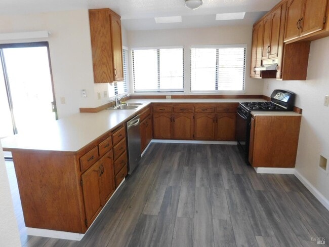 Building Photo - 101 Constitution Ave Rental