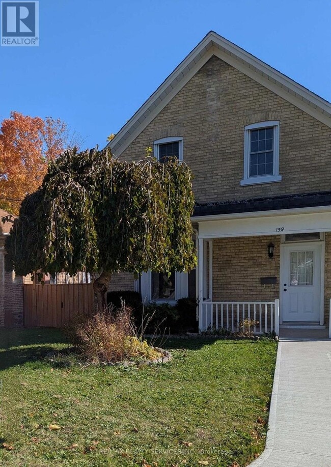 Photo - 159 Wellington St