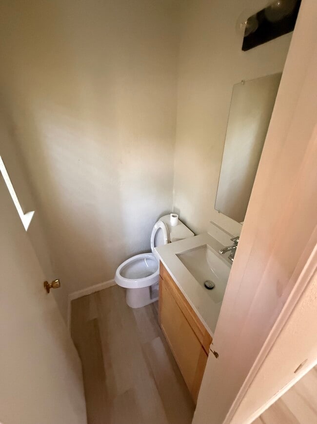 Photo - 534-536 Seagoville