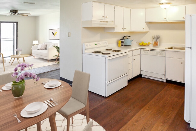 Woodfield Queenwood Apartments