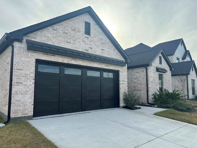 Photo - 544 Oak Crk Dr