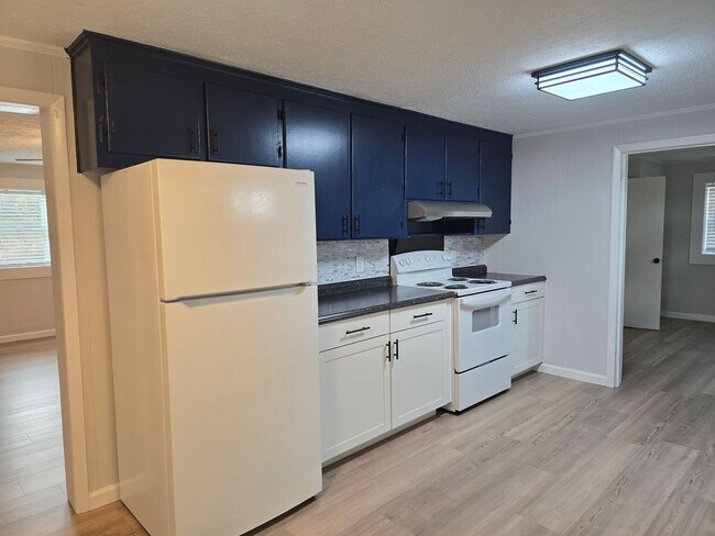 Photo - NEW LISTING!!!!!