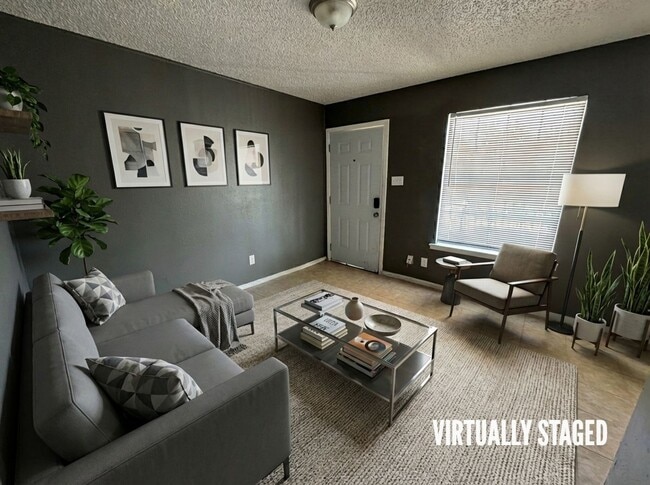 Photo - 1405 N Gray St Unit 08