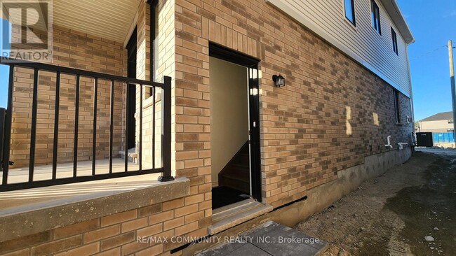 Photo - 58 Brent Cres