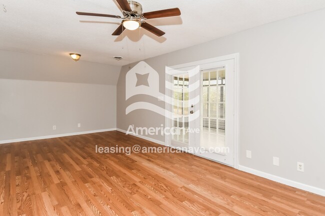 Photo - 100 Clearview Dr