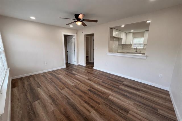 Photo - 1455 Honor Dr